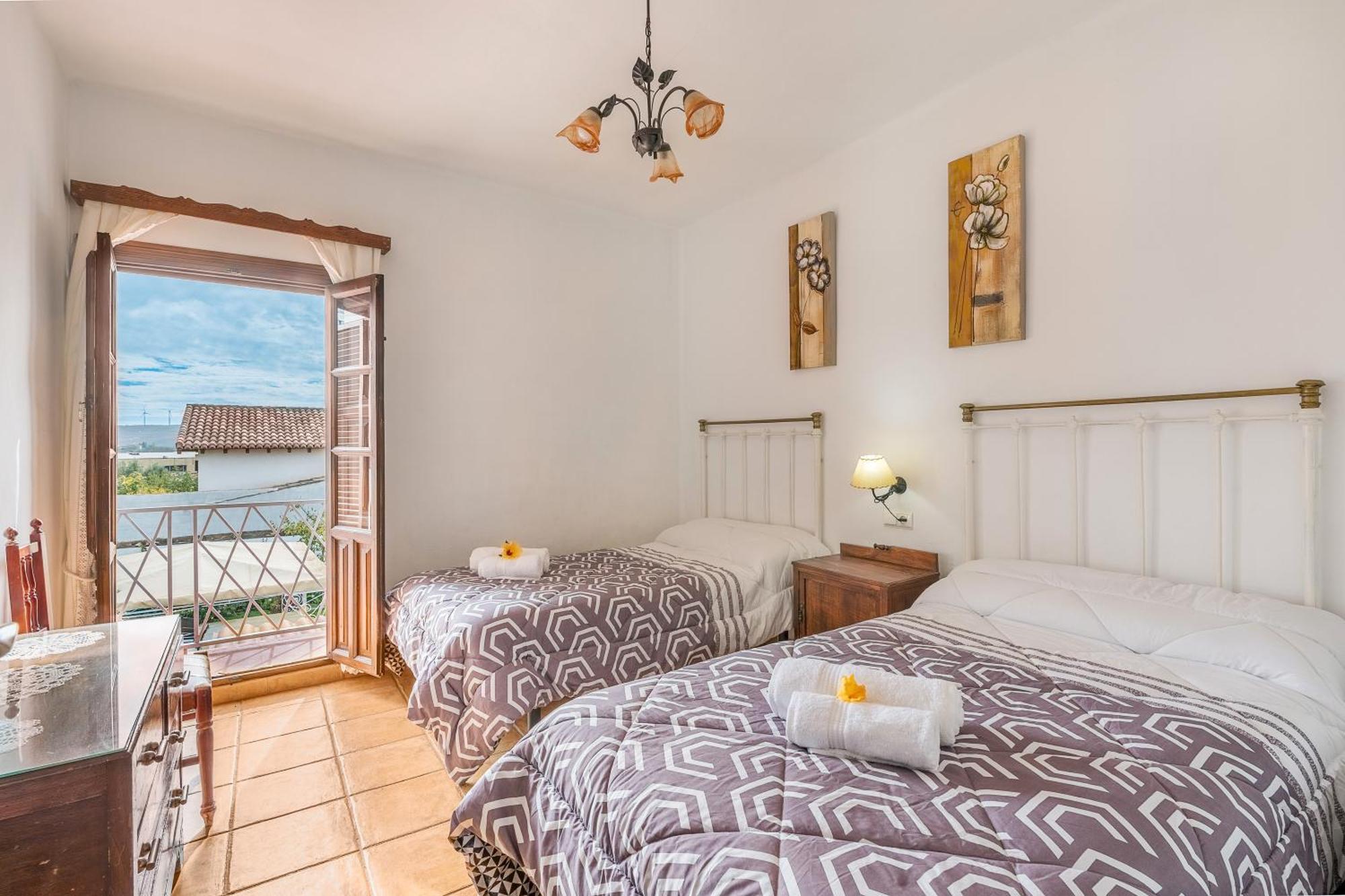 Cortijo El Almimbral Guest House Dúrcal Екстериор снимка
