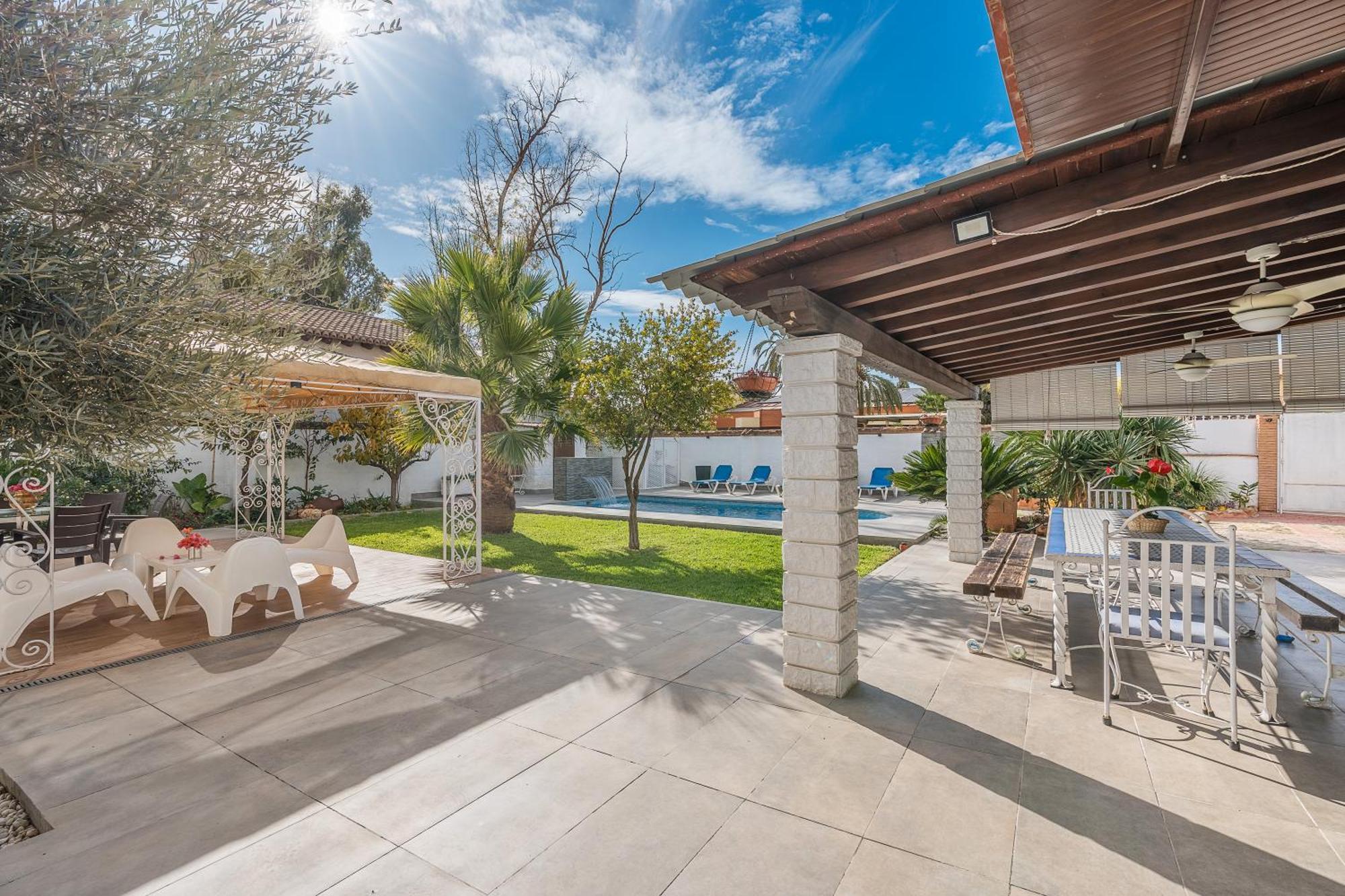 Cortijo El Almimbral Guest House Dúrcal Екстериор снимка