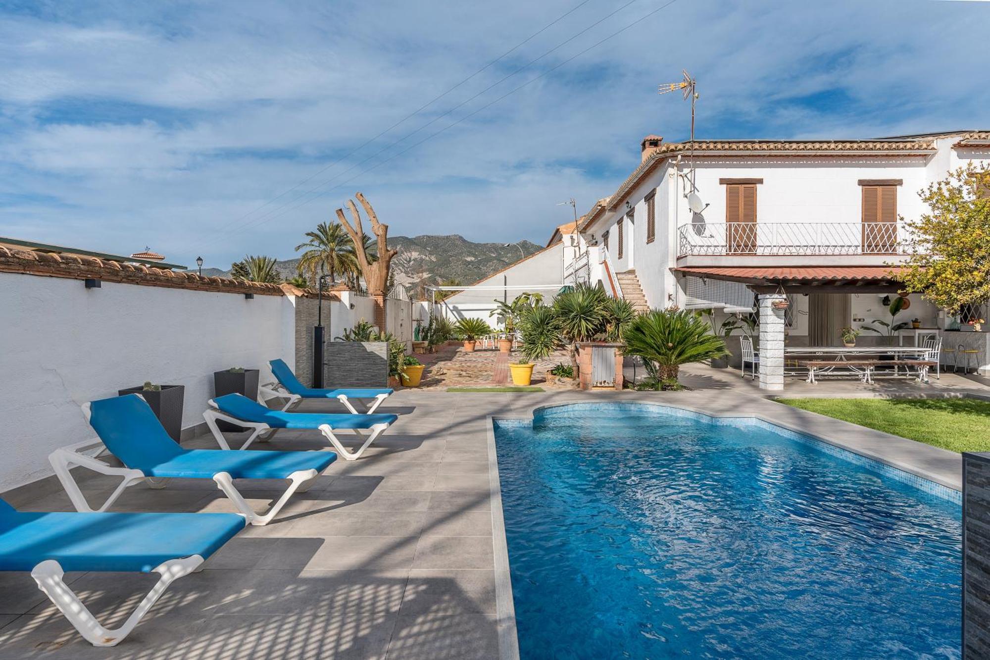 Cortijo El Almimbral Guest House Dúrcal Екстериор снимка